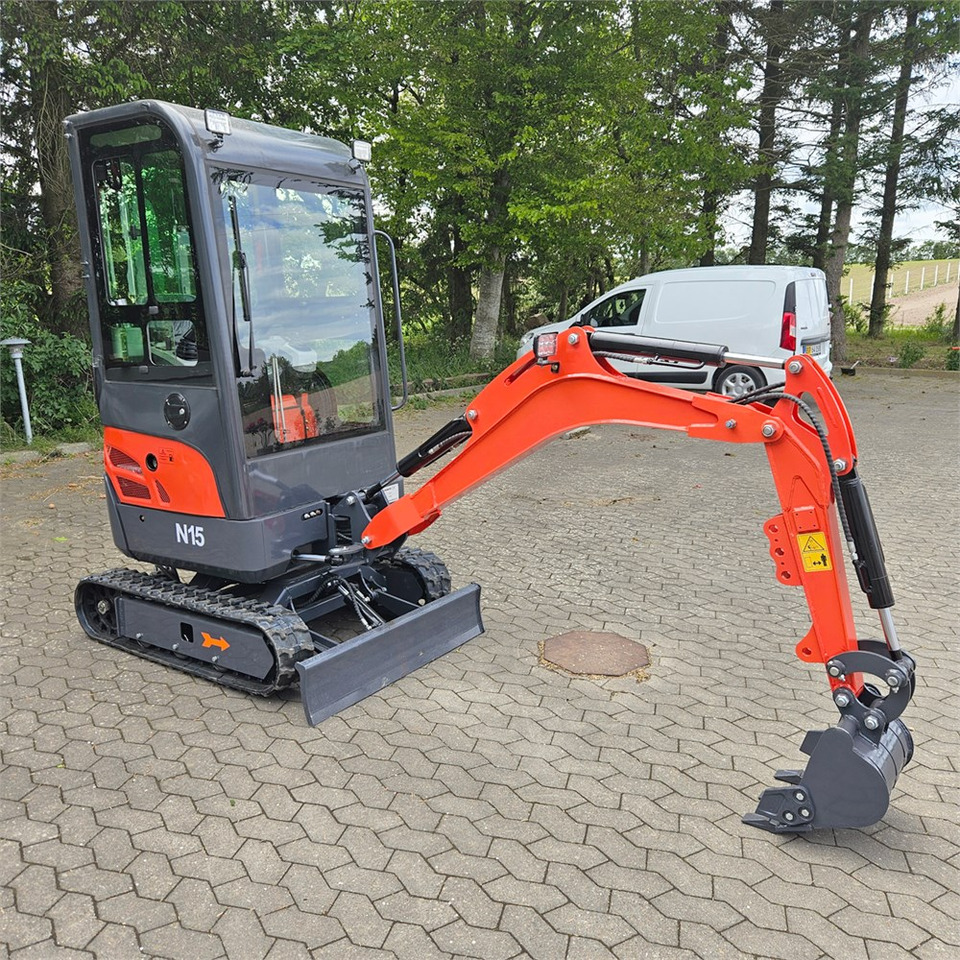 מיני מחפר Tyson N-15: תמונה 1