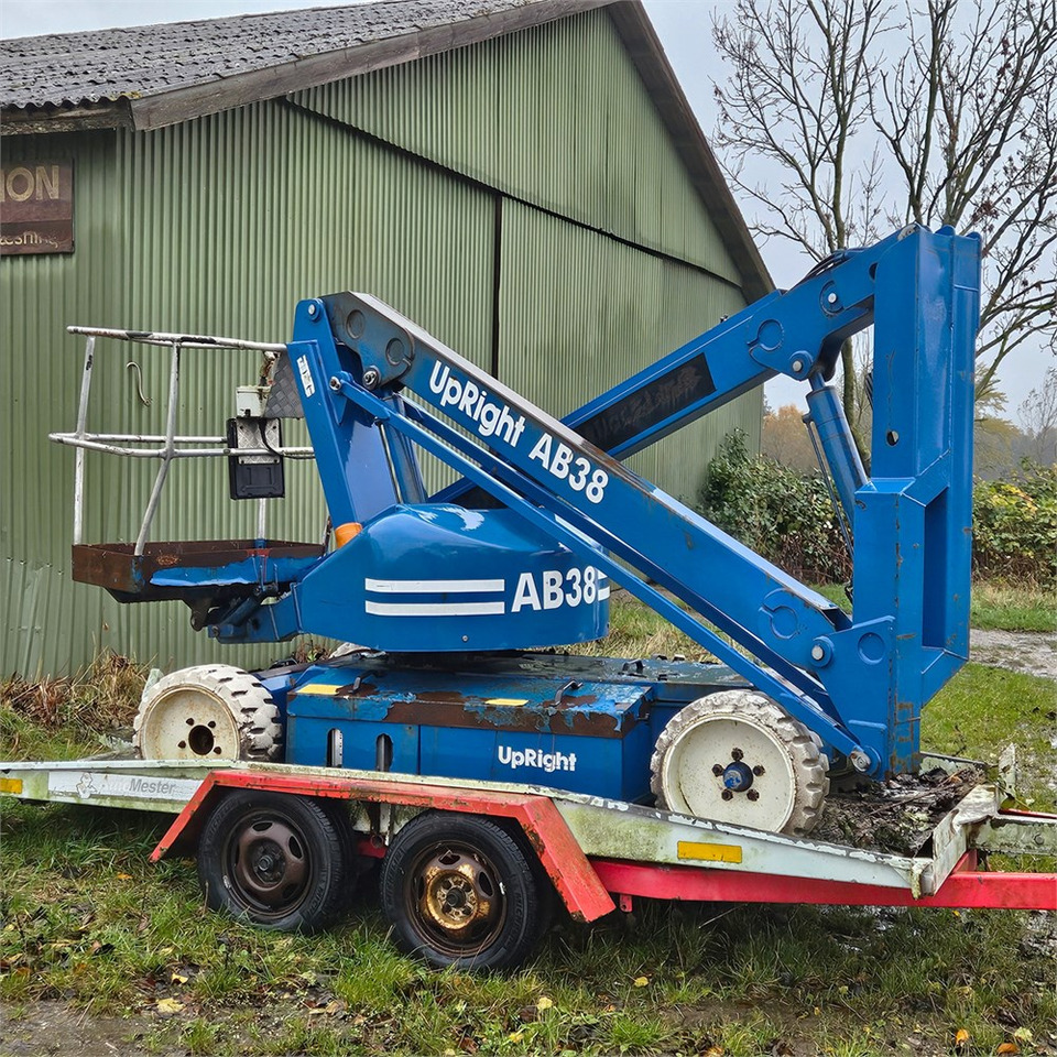 UpRight AB38 - זרוע מרפקי: תמונה 1 UpRight AB38 - זרוע מרפקי: תמונה 1