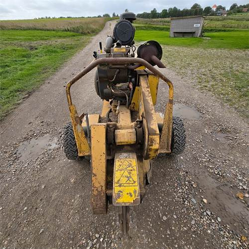 Vermeer SC252 - מטחנת גדמים: תמונה 4 Vermeer SC252 - מטחנת גדמים: תמונה 4