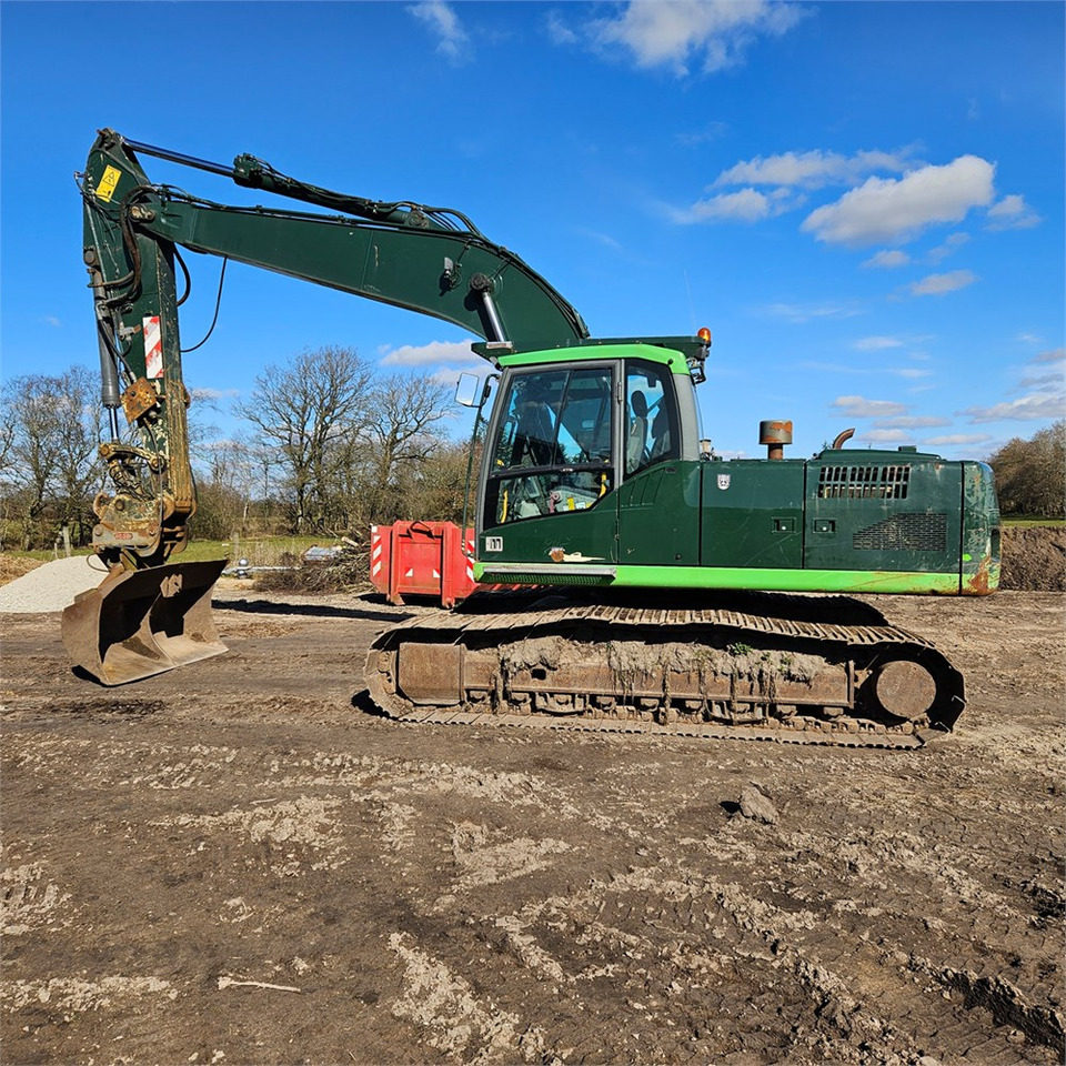 Volvo EC 210 CL - מחפר סורק: תמונה 1 Volvo EC 210 CL - מחפר סורק: תמונה 1