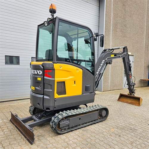 Volvo EC20 E - מיני מחפר: תמונה 5 Volvo EC20 E - מיני מחפר: תמונה 5