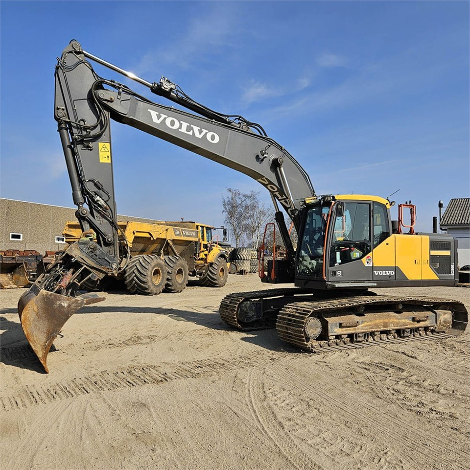 Volvo EC200 EL - מחפר סורק: תמונה 2 Volvo EC200 EL - מחפר סורק: תמונה 2