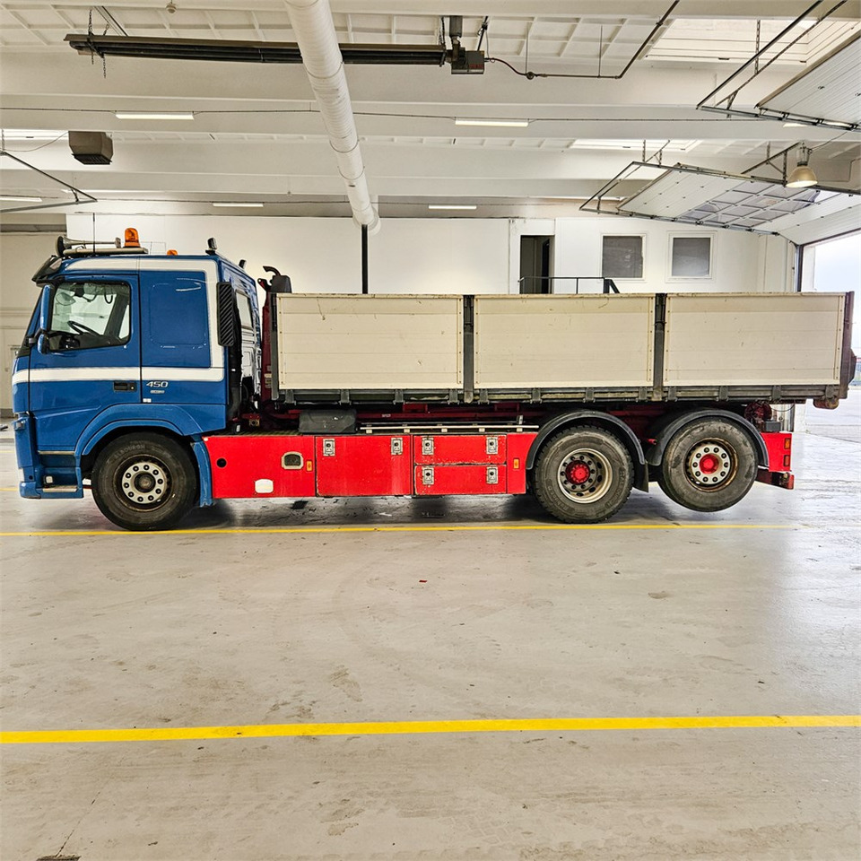 Volvo FM450 - משאית צד נופל/ שטוחה: תמונה 3 Volvo FM450 - משאית צד נופל/ שטוחה: תמונה 3
