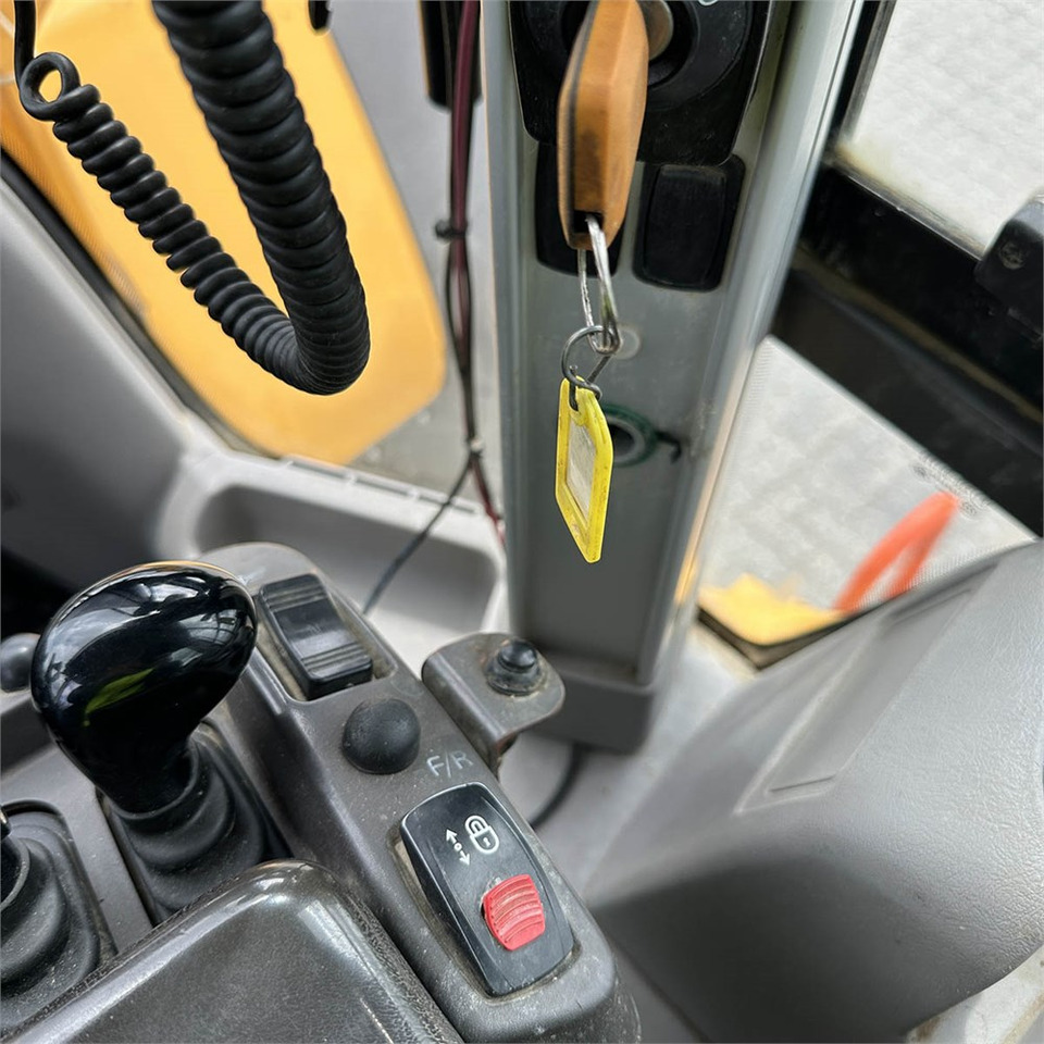 מעמיס גלגלים Volvo L120 H: תמונה 16