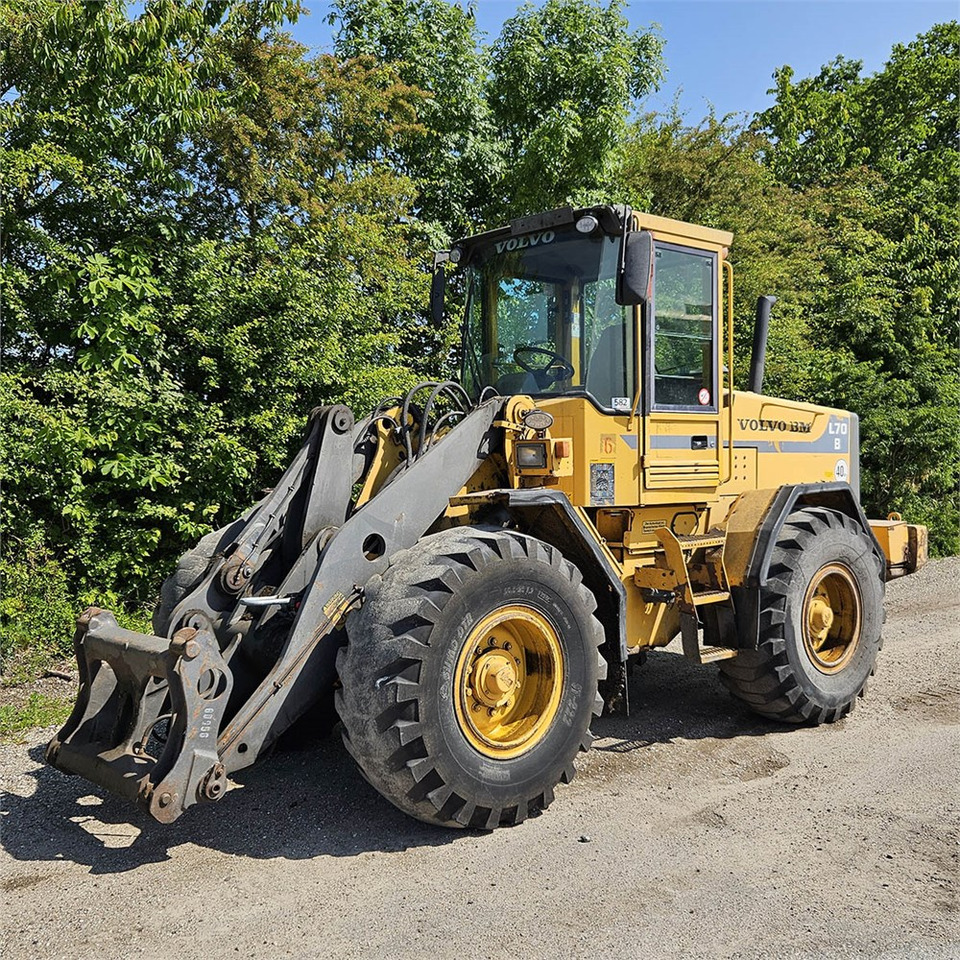 Volvo L70 B - מעמיס גלגלים: תמונה 1 Volvo L70 B - מעמיס גלגלים: תמונה 1