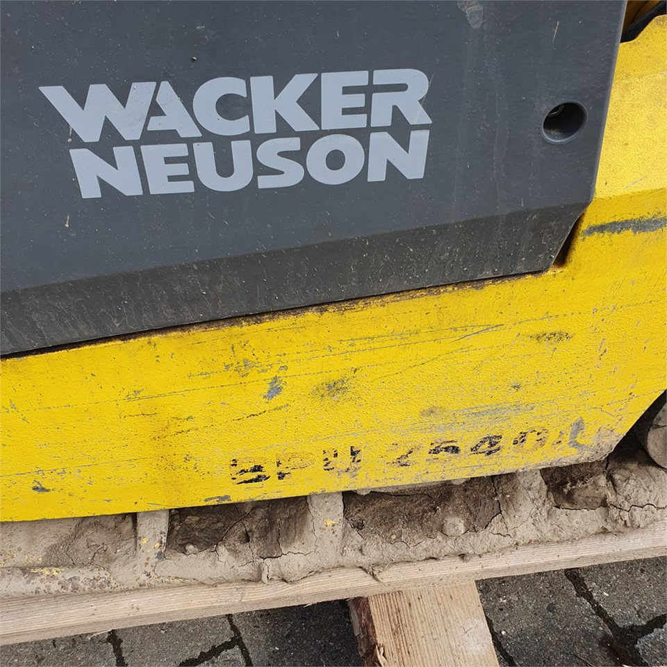 Wacker Neuson BPU 2540A - לוח רטט: תמונה 3 Wacker Neuson BPU 2540A - לוח רטט: תמונה 3