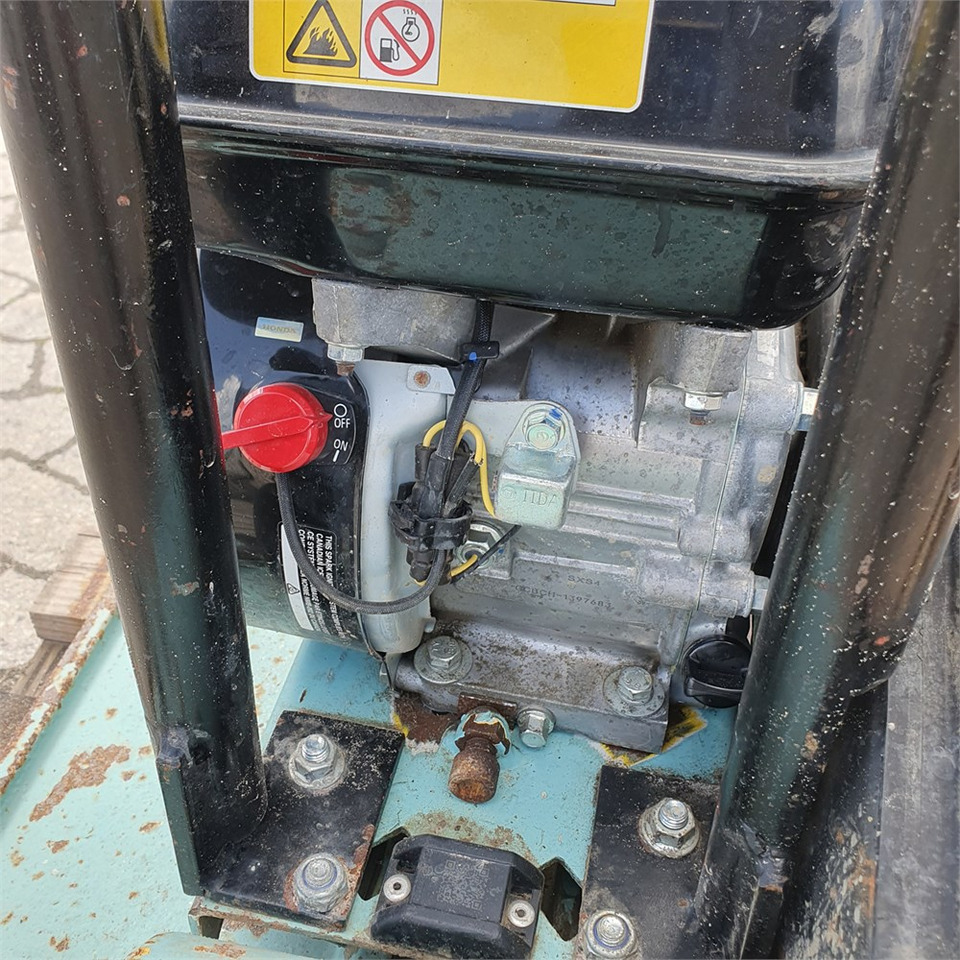 Wacker Neuson VP1550 - לוח רטט: תמונה 3 Wacker Neuson VP1550 - לוח רטט: תמונה 3