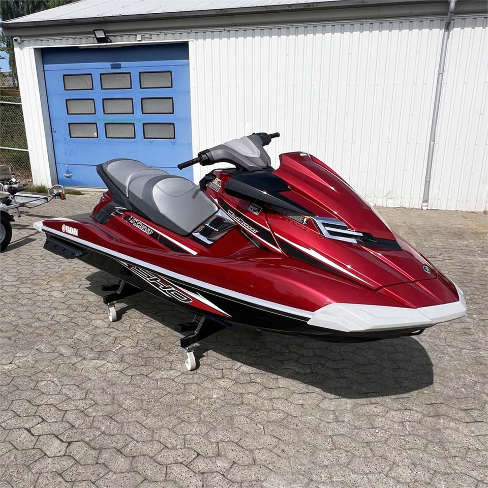 Yamaha Waverunner FX SHO - מכונות אחרות: תמונה 2 Yamaha Waverunner FX SHO - מכונות אחרות: תמונה 2