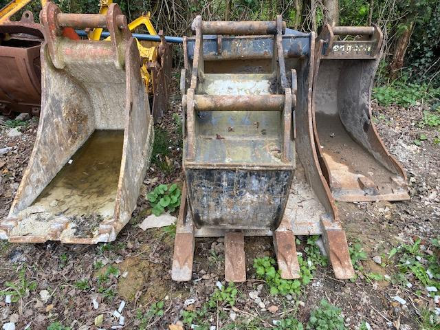 ENGCON LOT EQUIPEMENT S60 - טילטרוטטור: תמונה 1 ENGCON LOT EQUIPEMENT S60 - טילטרוטטור: תמונה 1
