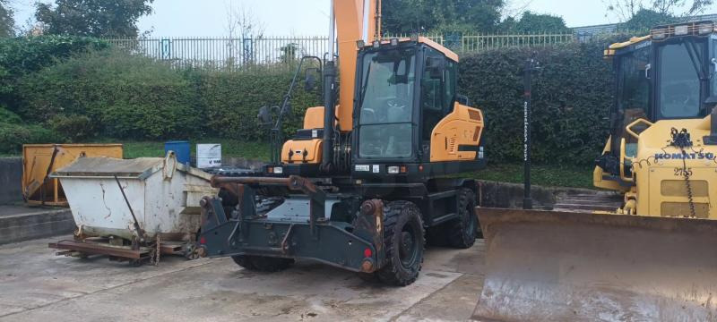Hyundai HW 210 - מחפר גלגלים: תמונה 2 Hyundai HW 210 - מחפר גלגלים: תמונה 2