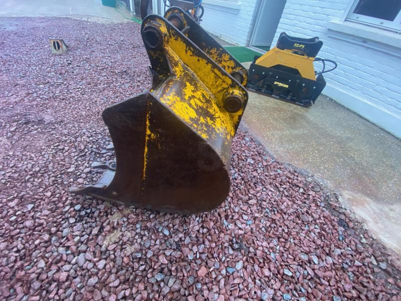 JCB LOT 3 GODETS CURAGE ET TERRASSEMENT 1M50/80CM/60CM - דלי מחפר עבור מכונת בנייה: תמונה 5 JCB LOT 3 GODETS CURAGE ET TERRASSEMENT 1M50/80CM/60CM - דלי מחפר עבור מכונת בנייה: תמונה 5