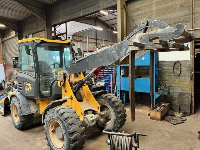 Jcb 406 - מעמיס קומפקטי: תמונה 1 Jcb 406 - מעמיס קומפקטי: תמונה 1