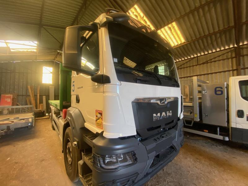MAN TGS 26.440 - משאית הרמת וו: תמונה 3 MAN TGS 26.440 - משאית הרמת וו: תמונה 3