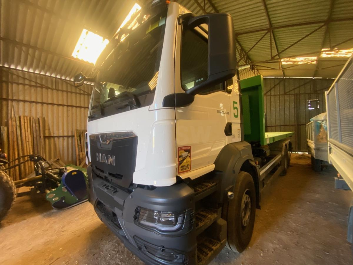 MAN TGS 26.440 - משאית הרמת וו: תמונה 2 MAN TGS 26.440 - משאית הרמת וו: תמונה 2