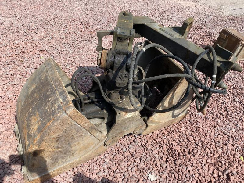 MECALAC 50 CM - מכונת אחיזה: תמונה 1 MECALAC 50 CM - מכונת אחיזה: תמונה 1