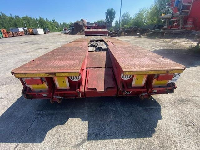 Trax 3 ESSIEUX - סמיטריילר עם מטען נמוך: תמונה 4 Trax 3 ESSIEUX - סמיטריילר עם מטען נמוך: תמונה 4