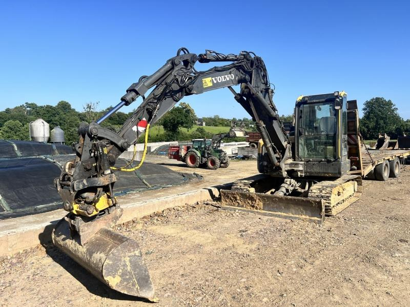 Volvo ECR 88D - מיני מחפר: תמונה 1 Volvo ECR 88D - מיני מחפר: תמונה 1