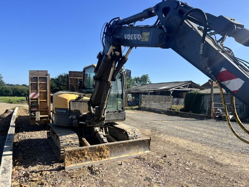 Volvo ECR 88D - מיני מחפר: תמונה 2 Volvo ECR 88D - מיני מחפר: תמונה 2