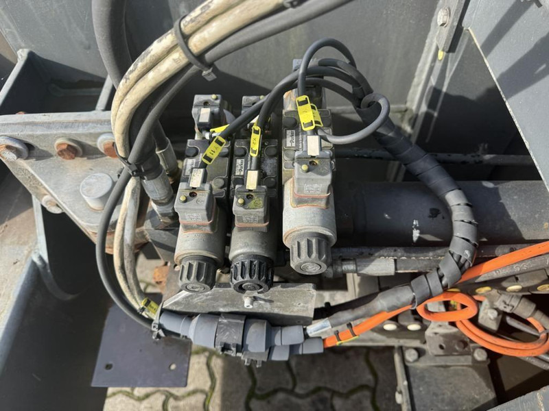 Elme 817-8729 - ציוד לטיפול בחומרים: תמונה 3 Elme 817-8729 - ציוד לטיפול בחומרים: תמונה 3