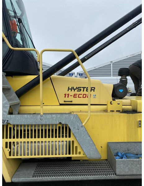 Hyster H11XD-ECD8 - מפעיל מכולות: תמונה 2 Hyster H11XD-ECD8 - מפעיל מכולות: תמונה 2