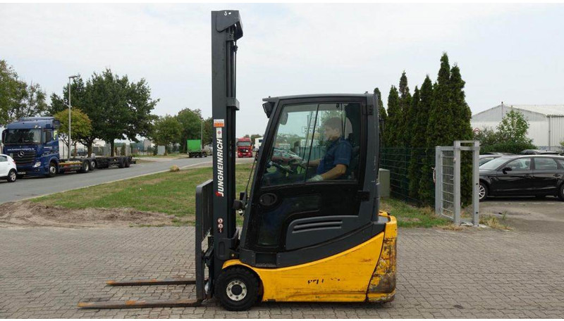 Jungheinrich EFG216GE-120-500ZT - מלגזה חשמלית: תמונה 2 Jungheinrich EFG216GE-120-500ZT - מלגזה חשמלית: תמונה 2