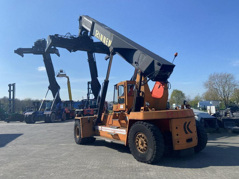 Kalmar DC4160RS4 - מערים הגעה: תמונה 5 Kalmar DC4160RS4 - מערים הגעה: תמונה 5
