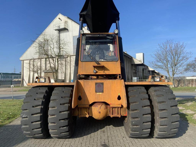 Kalmar DC4560RC4 - מערים הגעה: תמונה 3 Kalmar DC4560RC4 - מערים הגעה: תמונה 3