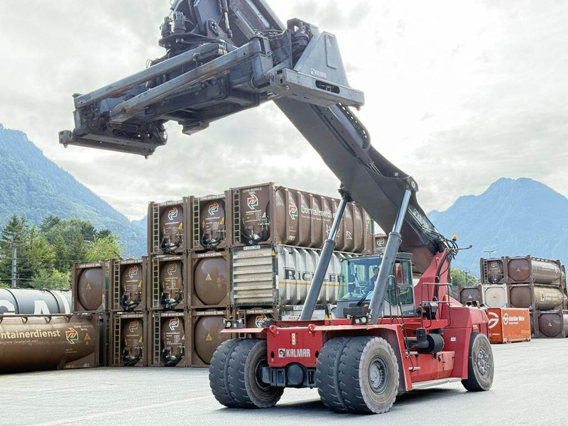 Kalmar DRF400-60C5 - מערים הגעה: תמונה 2 Kalmar DRF400-60C5 - מערים הגעה: תמונה 2