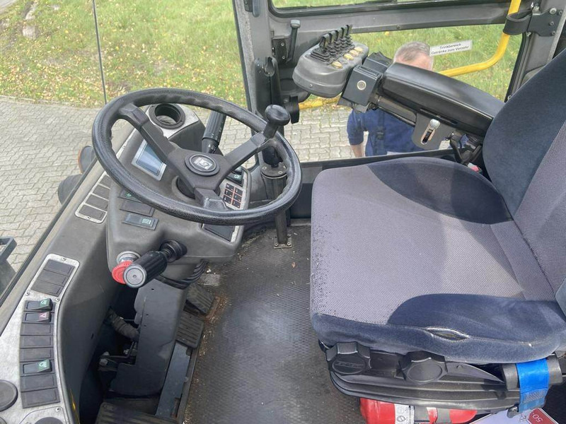 מלגזה חשמלית Kalmar ECF80-9: תמונה 10