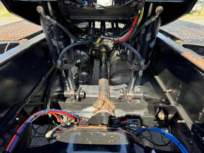 טרקטור מסוף Kalmar TT612D: תמונה 8 טרקטור מסוף Kalmar TT612D: תמונה 8