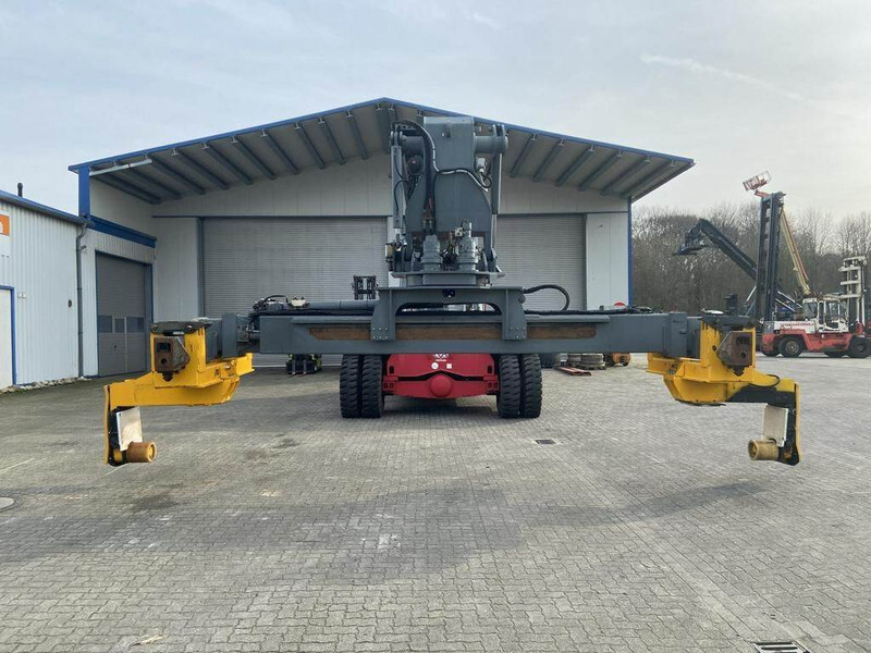 Seith Pipehandling Reachstacker 15036 - מערים הגעה: תמונה 1 Seith Pipehandling Reachstacker 15036 - מערים הגעה: תמונה 1