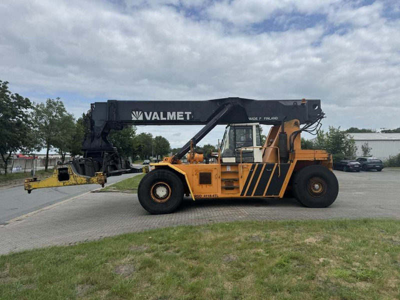 Valmet Kalmar RSD4118-4TL - מערים הגעה: תמונה 3 Valmet Kalmar RSD4118-4TL - מערים הגעה: תמונה 3