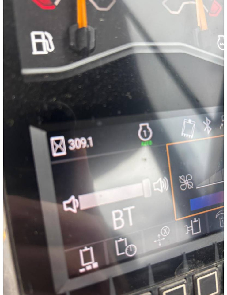 CAT 302.7 - מחפר סורק: תמונה 5 CAT 302.7 - מחפר סורק: תמונה 5