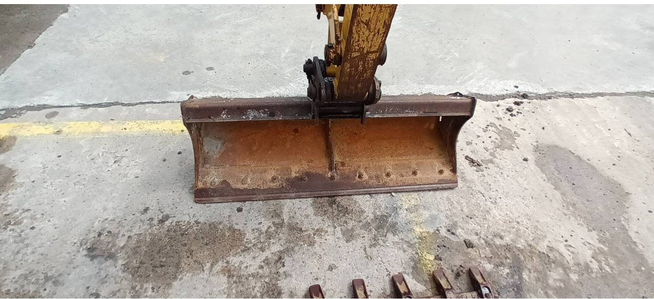 מחפר סורק CAT 303.5E CR: תמונה 10 מחפר סורק CAT 303.5E CR: תמונה 10