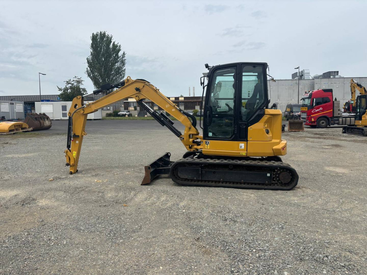 מחפר סורק CAT 305: תמונה 13
