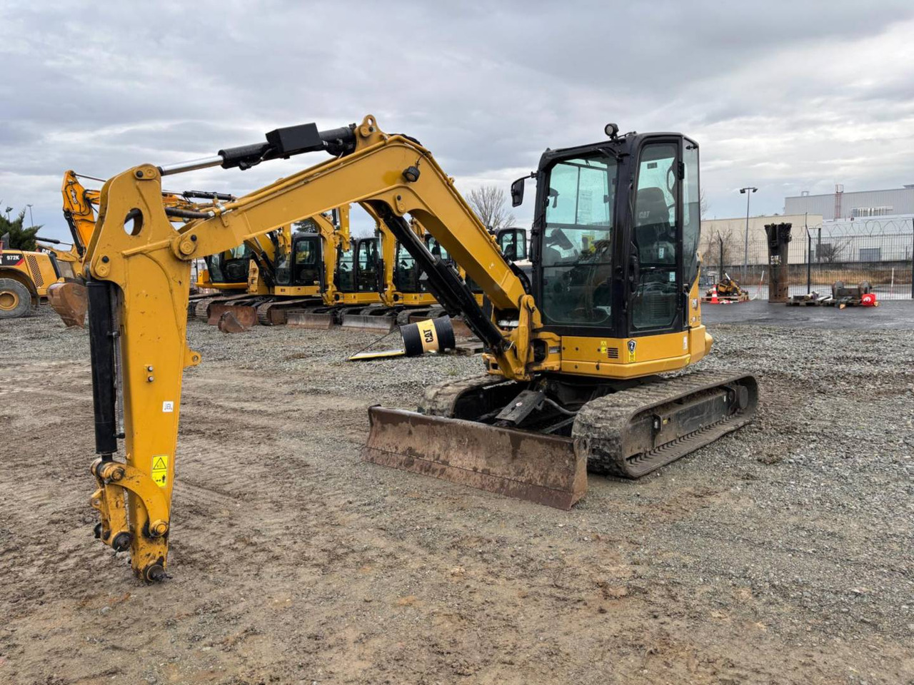 CAT 305 - מחפר סורק: תמונה 2 CAT 305 - מחפר סורק: תמונה 2
