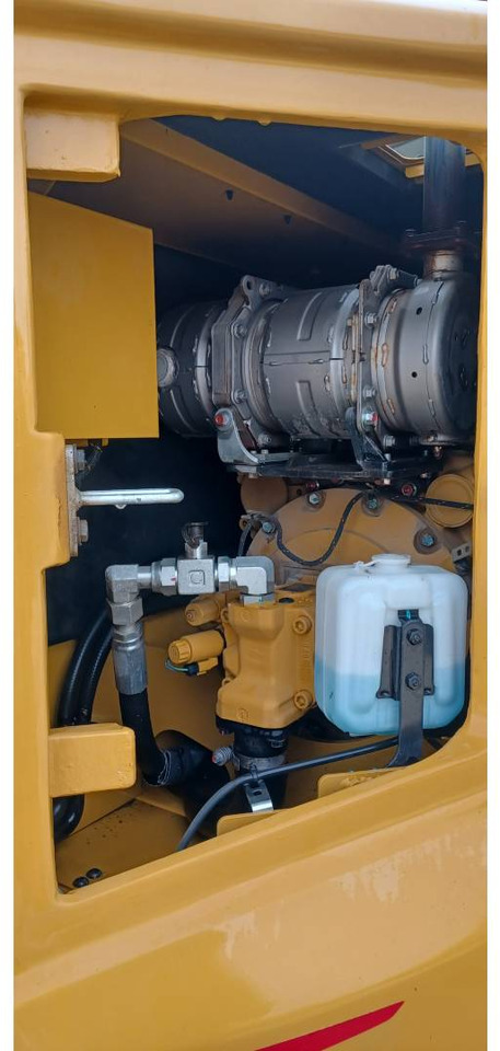 מחפר סורק CAT 308: תמונה 10