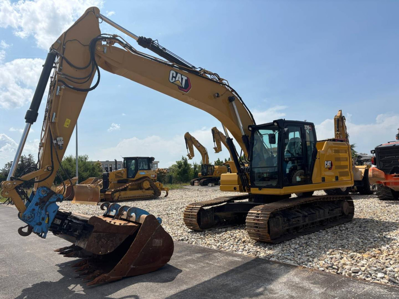 CAT 320 GC - מחפר סורק: תמונה 2 CAT 320 GC - מחפר סורק: תמונה 2