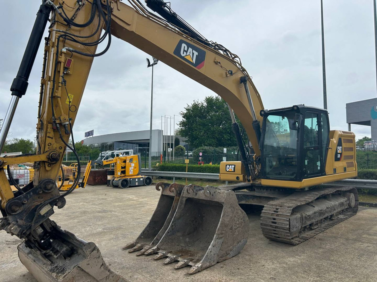 CAT 320 - מחפר סורק: תמונה 2 CAT 320 - מחפר סורק: תמונה 2