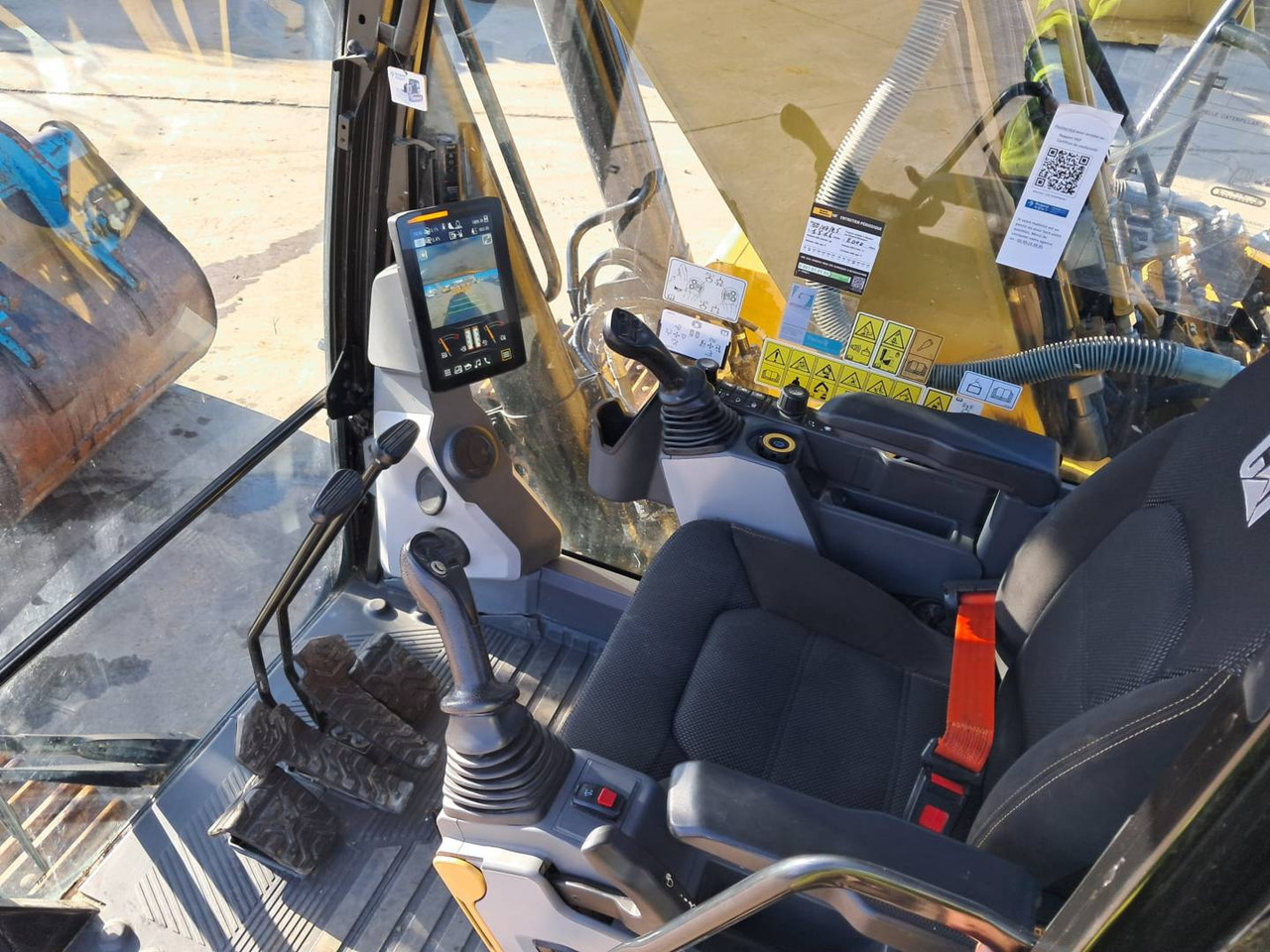 CAT 326 - מחפר סורק: תמונה 4 CAT 326 - מחפר סורק: תמונה 4