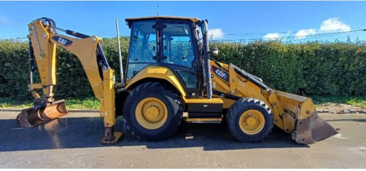 CAT 432F2 - מחפרון: תמונה 1 CAT 432F2 - מחפרון: תמונה 1