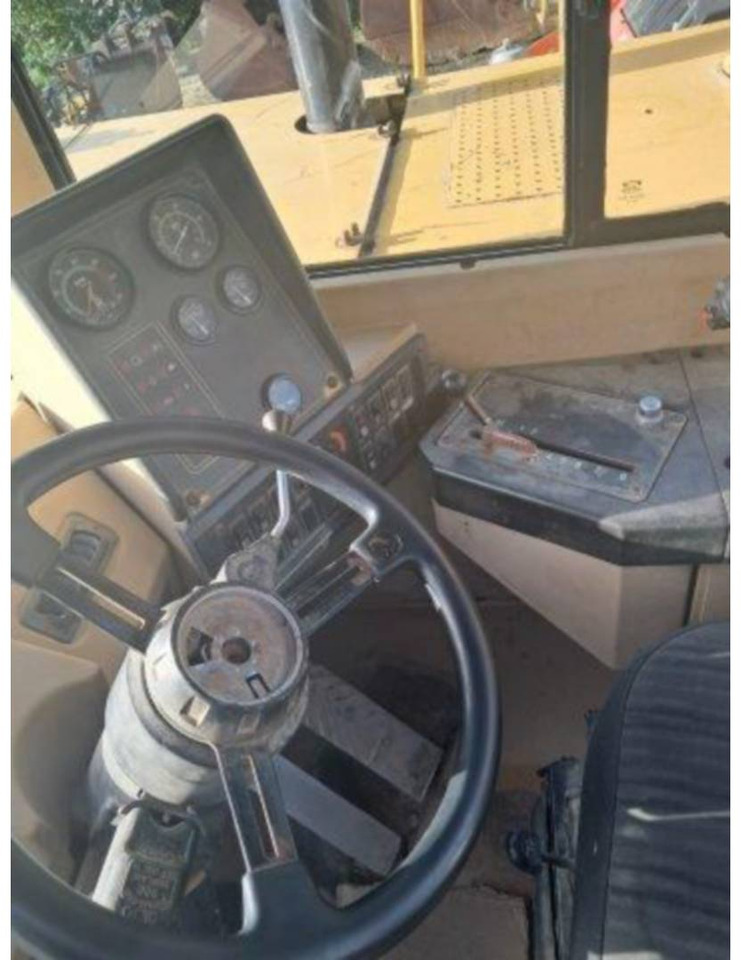 מגרד CAT 621F: תמונה 20