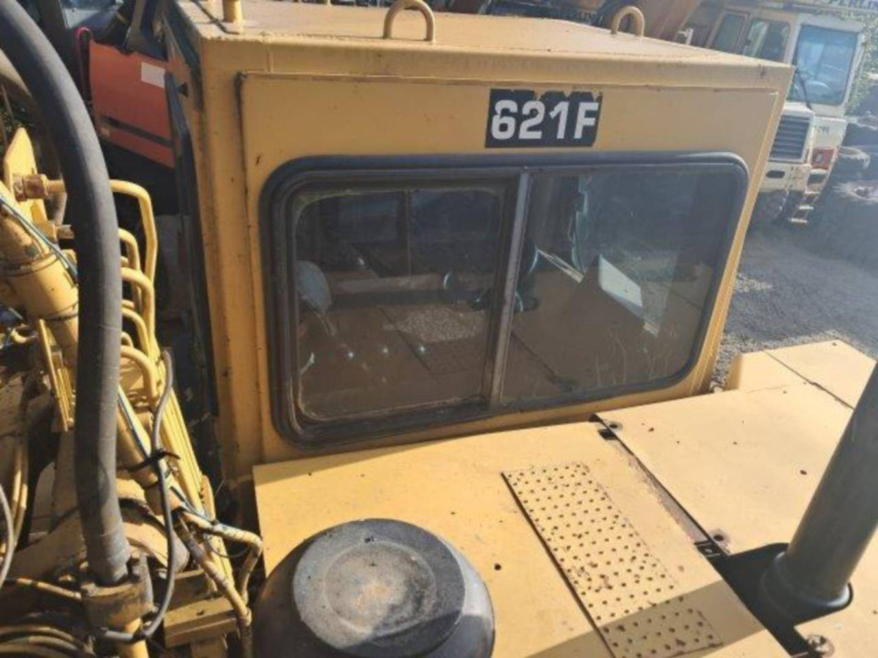 מגרד CAT 621F: תמונה 12