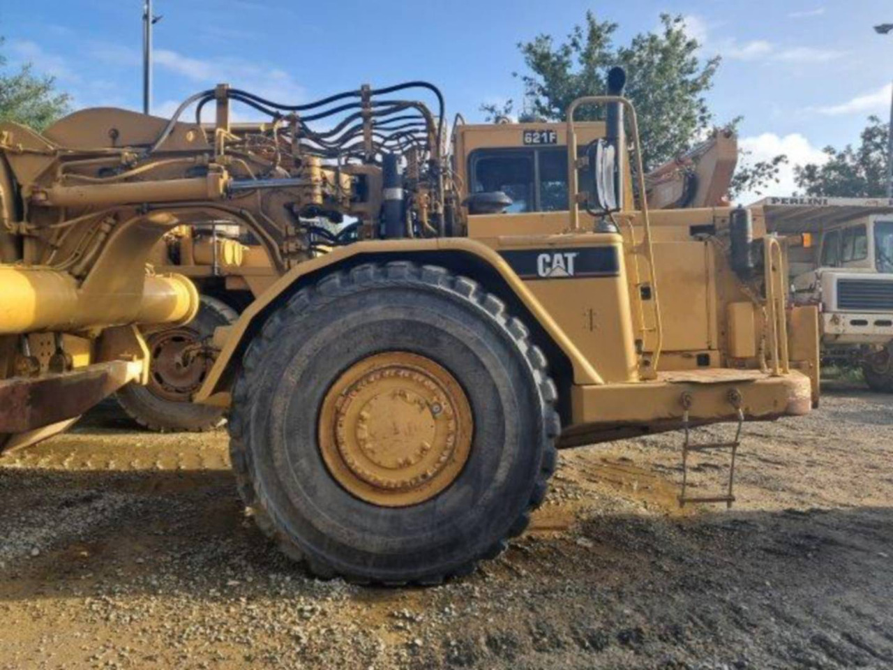מגרד CAT 621F: תמונה 8