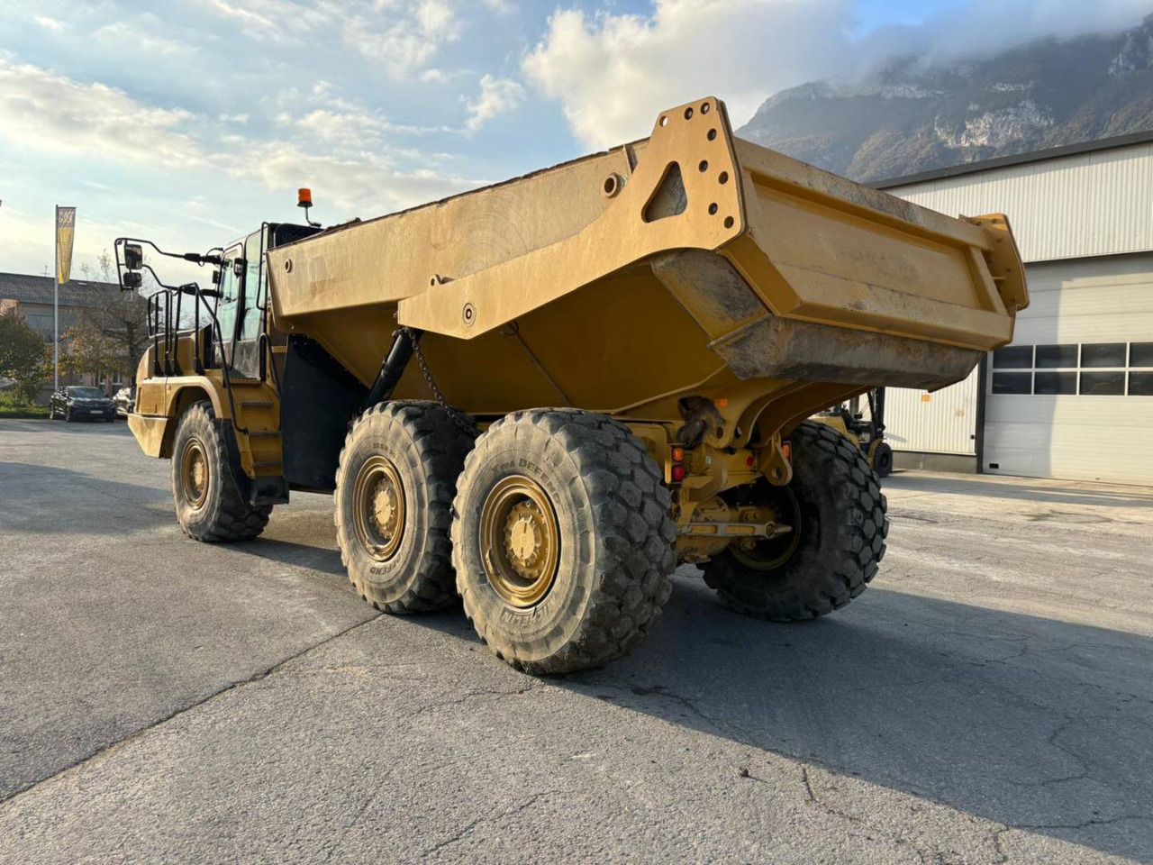 CAT 730 - מסיר פסולת מפרקי: תמונה 5 CAT 730 - מסיר פסולת מפרקי: תמונה 5