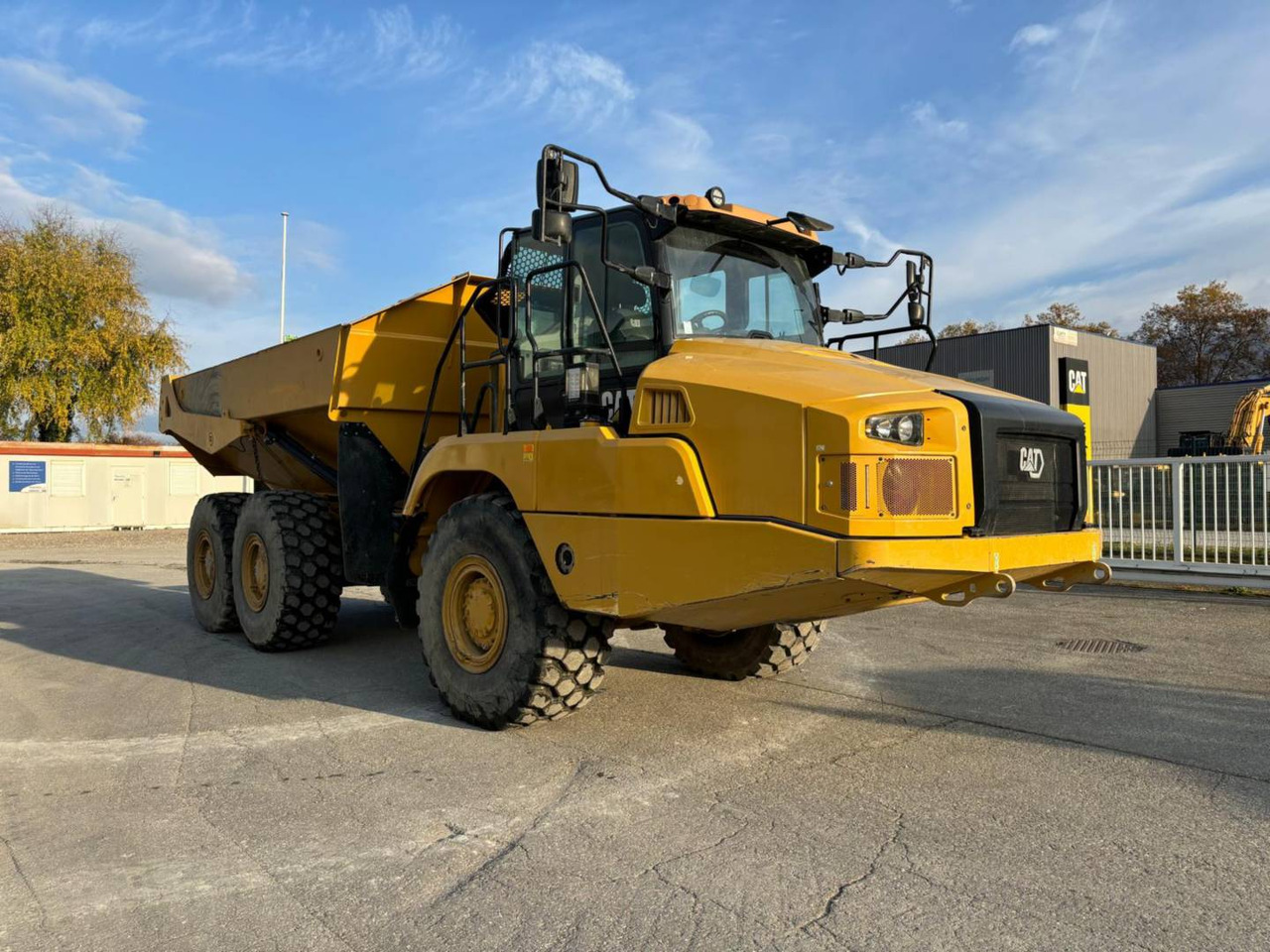 CAT 730 - מסיר פסולת מפרקי: תמונה 3 CAT 730 - מסיר פסולת מפרקי: תמונה 3