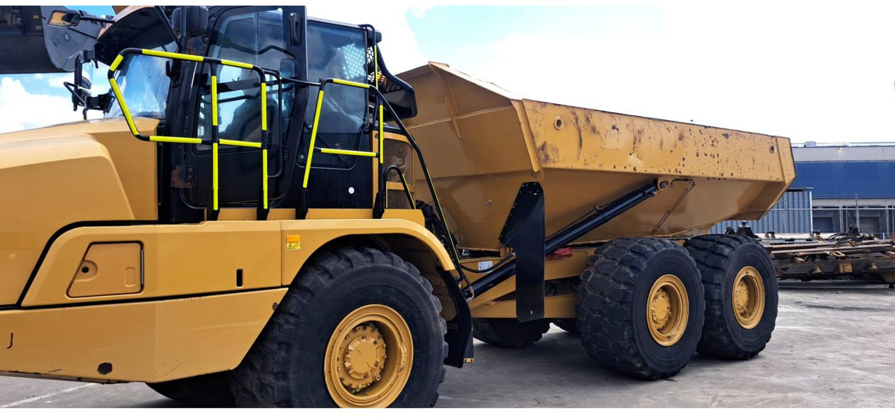 CAT 730 - מסיר פסולת מפרקי: תמונה 1 CAT 730 - מסיר פסולת מפרקי: תמונה 1