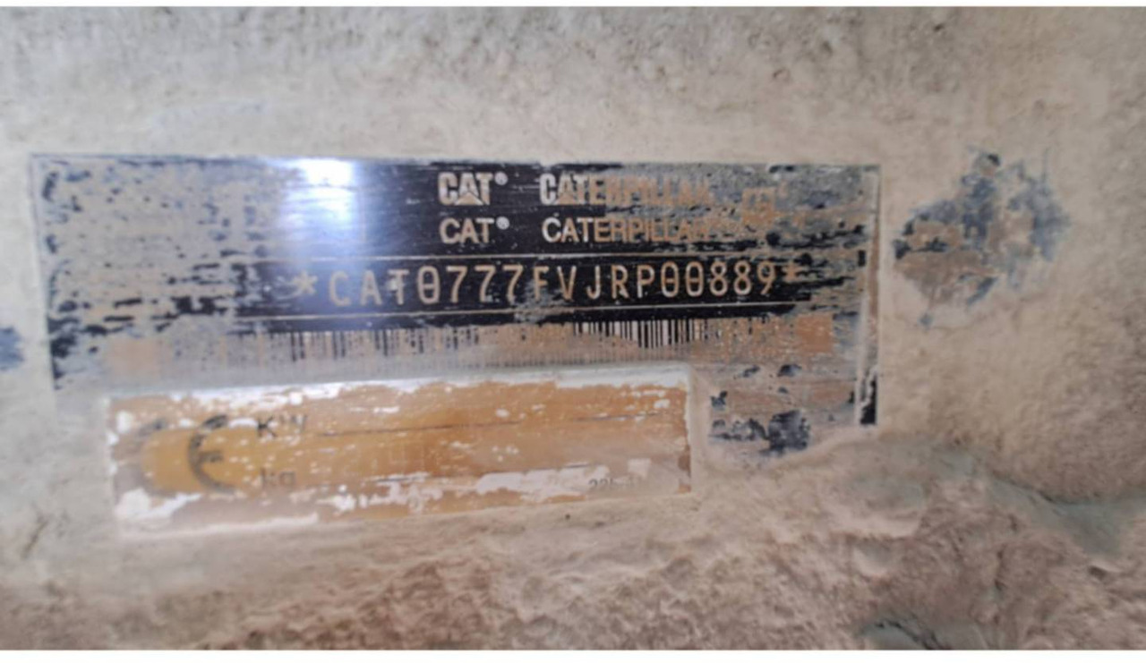 משאית סלעים/ מסיר פסולת קשיח CAT 777F: תמונה 6