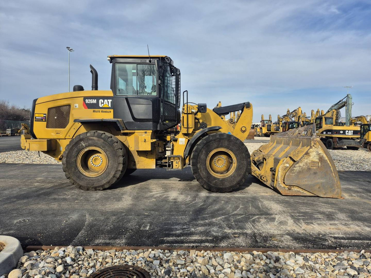 מעמיס גלגלים CAT 926M: תמונה 17