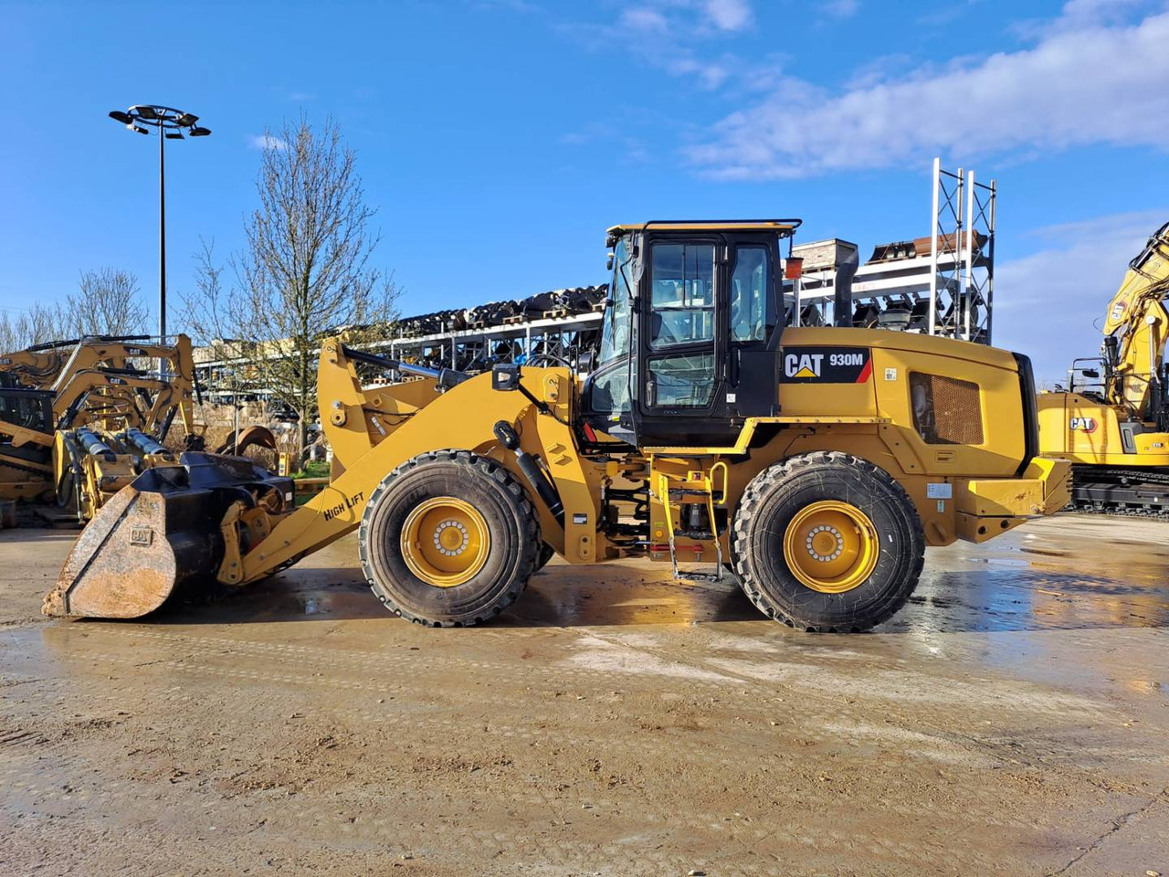 CAT 930M - מעמיס גלגלים: תמונה 1 CAT 930M - מעמיס גלגלים: תמונה 1